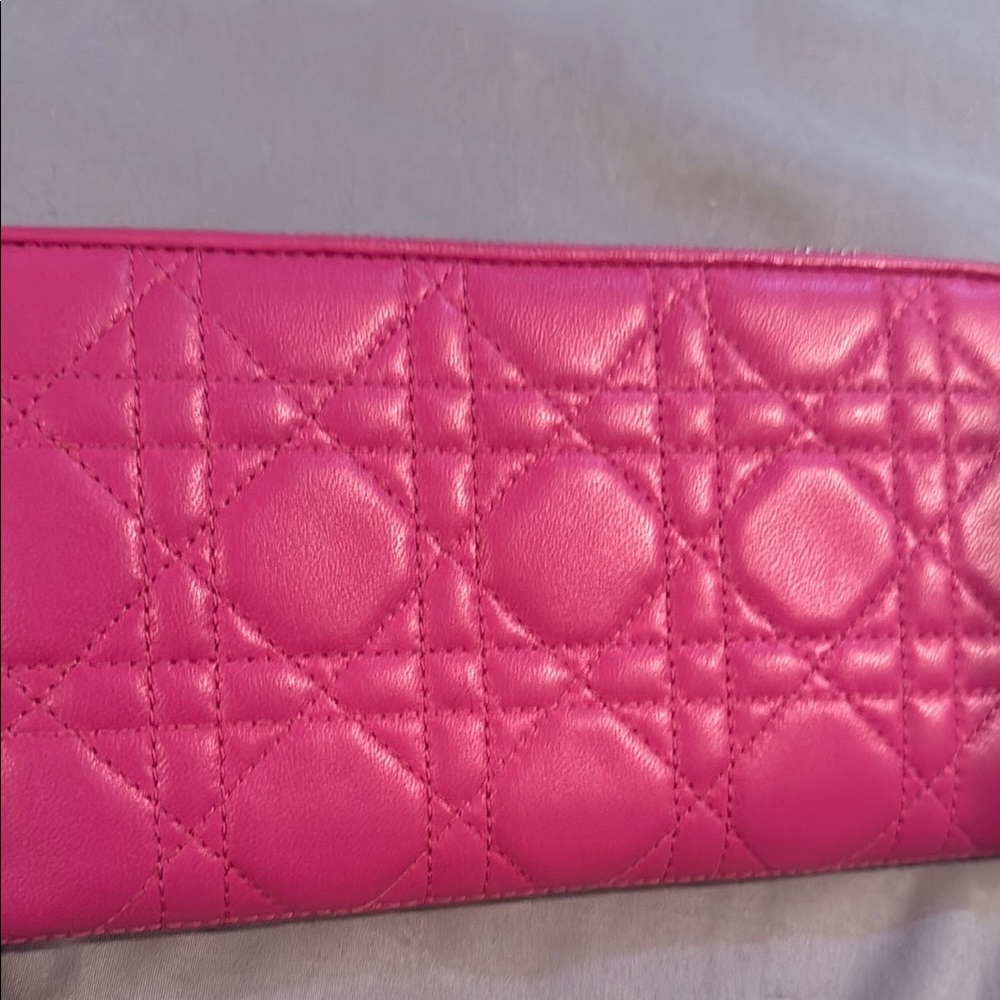 Dior Pink Wallet Luxurious Leather Design